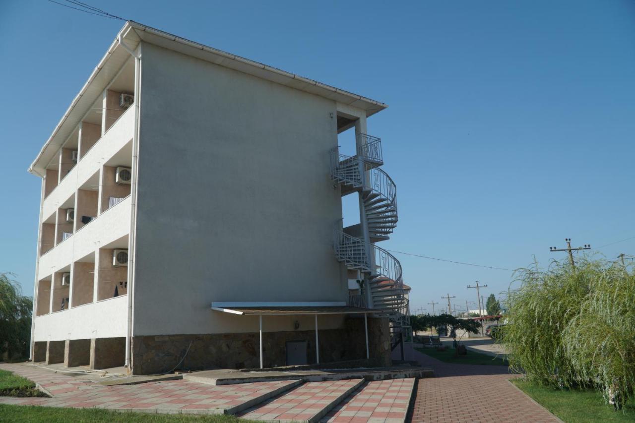 Радуга Курортная Гостиница Zatoka Eksteriør billede