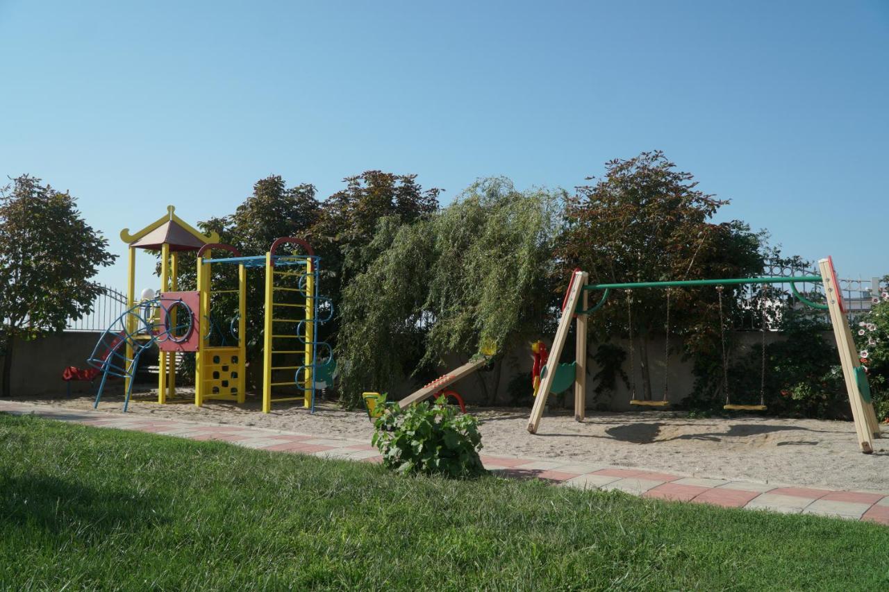 Радуга Курортная Гостиница Zatoka Eksteriør billede